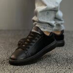 خرید کفش مک کوئین مردانه رنگ مشکی