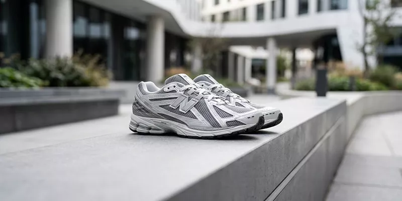کتونی نیوبالانس 1906R